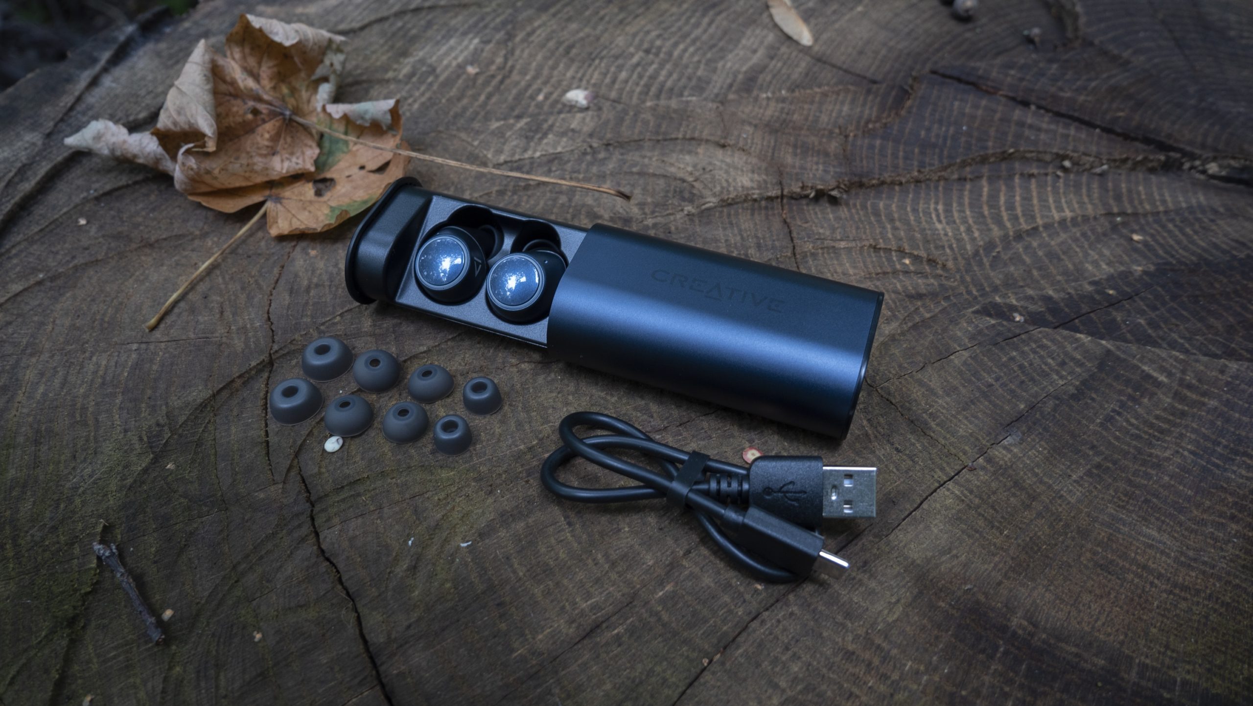 Creative Outlier Air V2