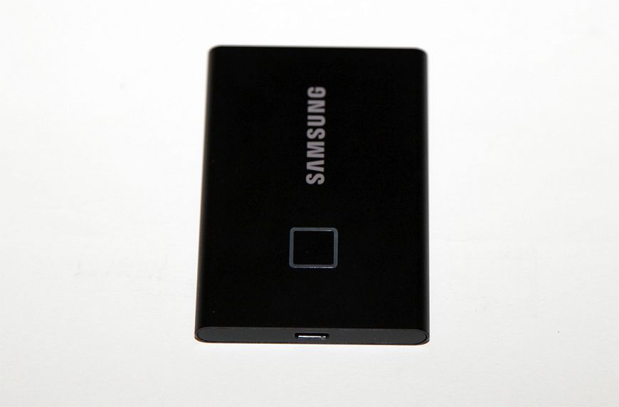 Samsung Portable SSD T7 Touch