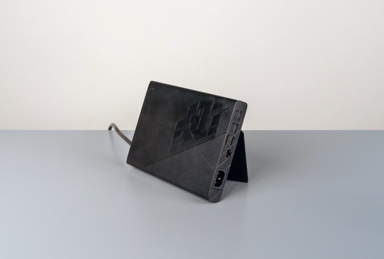 ROG Flow X13 - 13.4 '' GeForce GTX 1650 Convertible Gaming Laptop with External Graphics