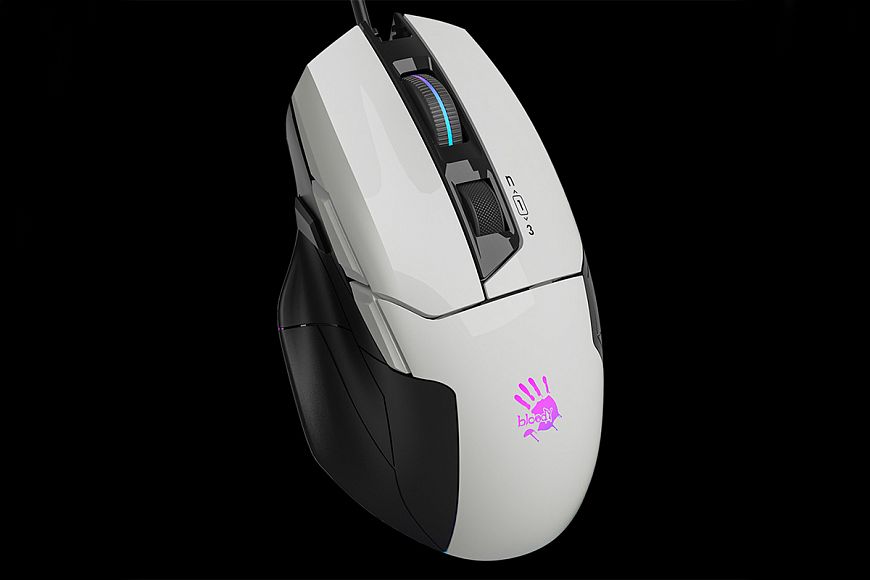 Bloody W70 Max - an indispensable mouse in gaming battles