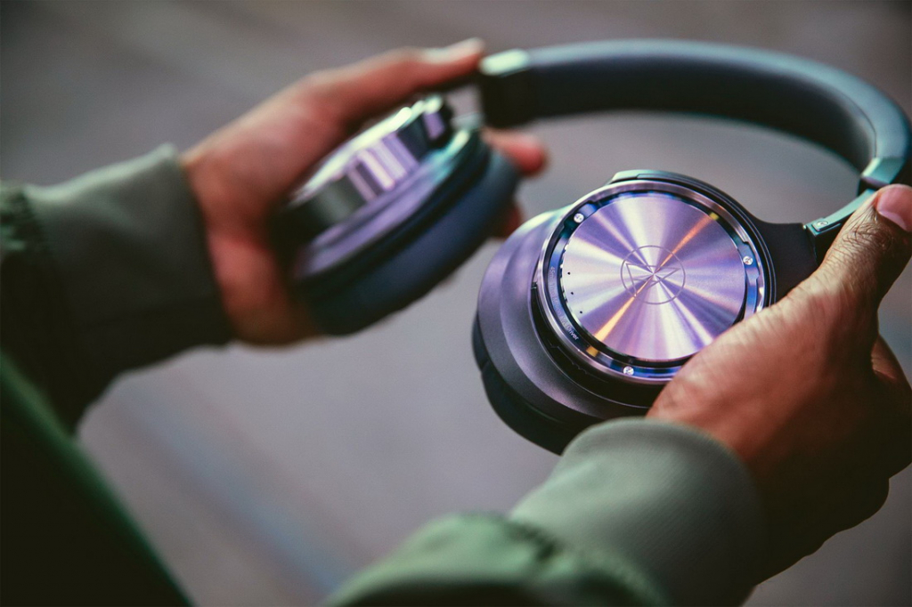 Audio-Technica-ATH-DSR9BT-012.jpg