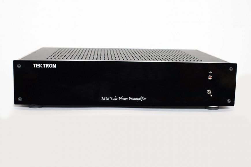TK One Phono - tube MM phono stage from Italy