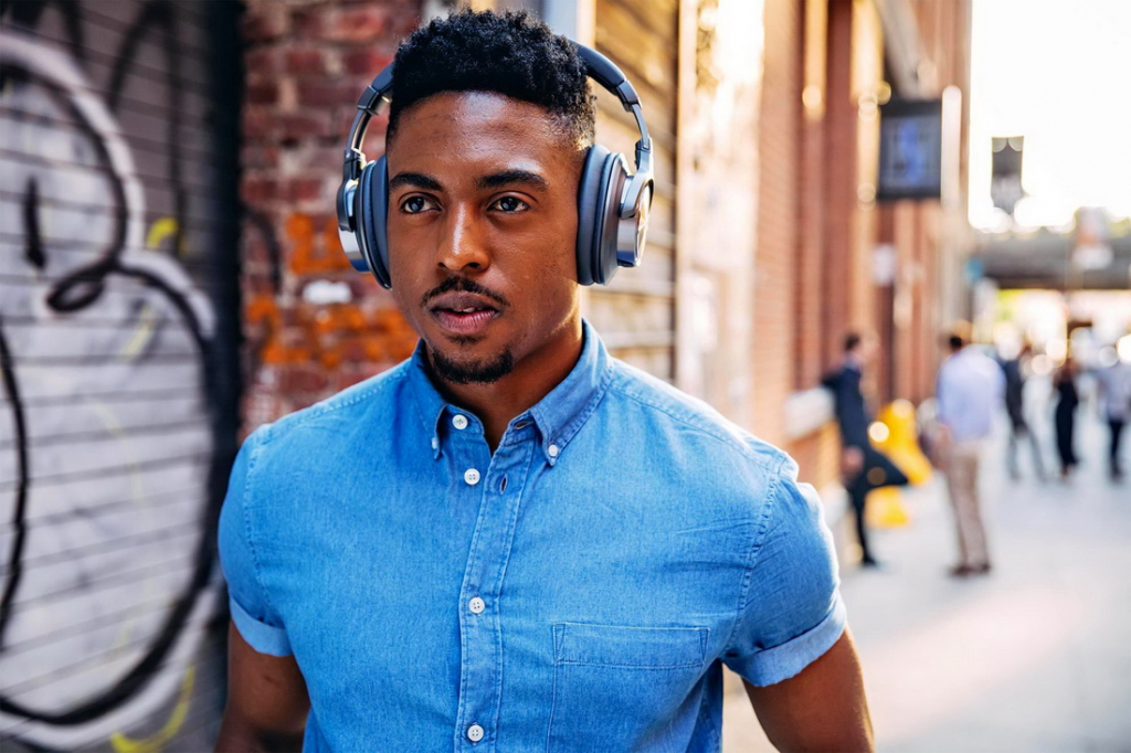 Audio-Technica-ATH-DSR9BT-010.jpg