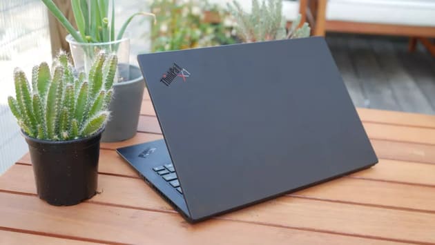 Best Lenovo ThinkPad X1 Crabon Laptop (8-Gen)