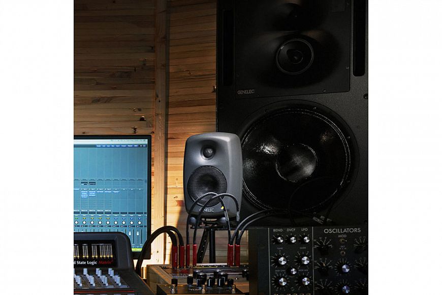 Active or passive acoustics. How do they differ and which one to choose