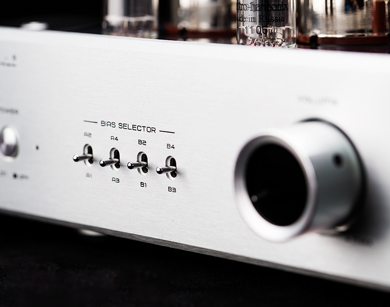 Cayin CS-100A (EL34)