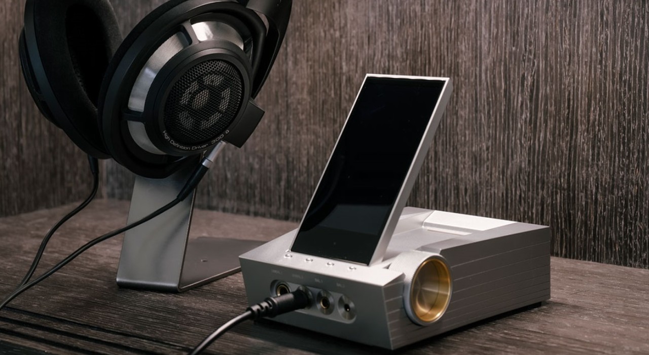 Astell & Kern ACRO CA1000