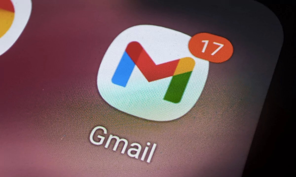 GOOGLE WILL LET YOU TURN OFF GMAIL NOTIFICATIONS ON YOUR PHONE WHEN USING THE WEB CLIENT