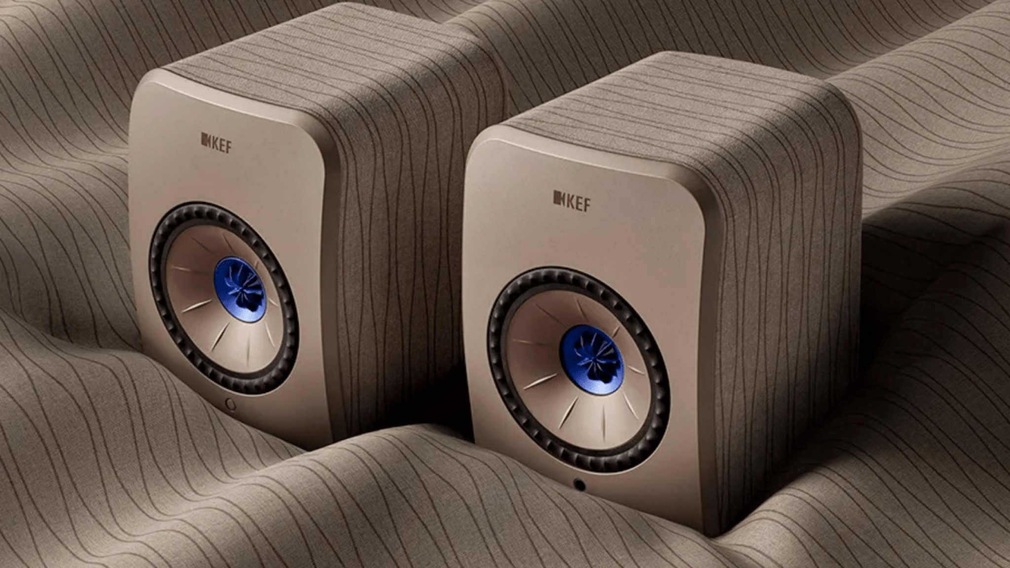 KEF LSX
