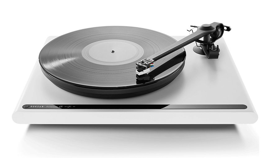 4. Roksan Attessa Turntable