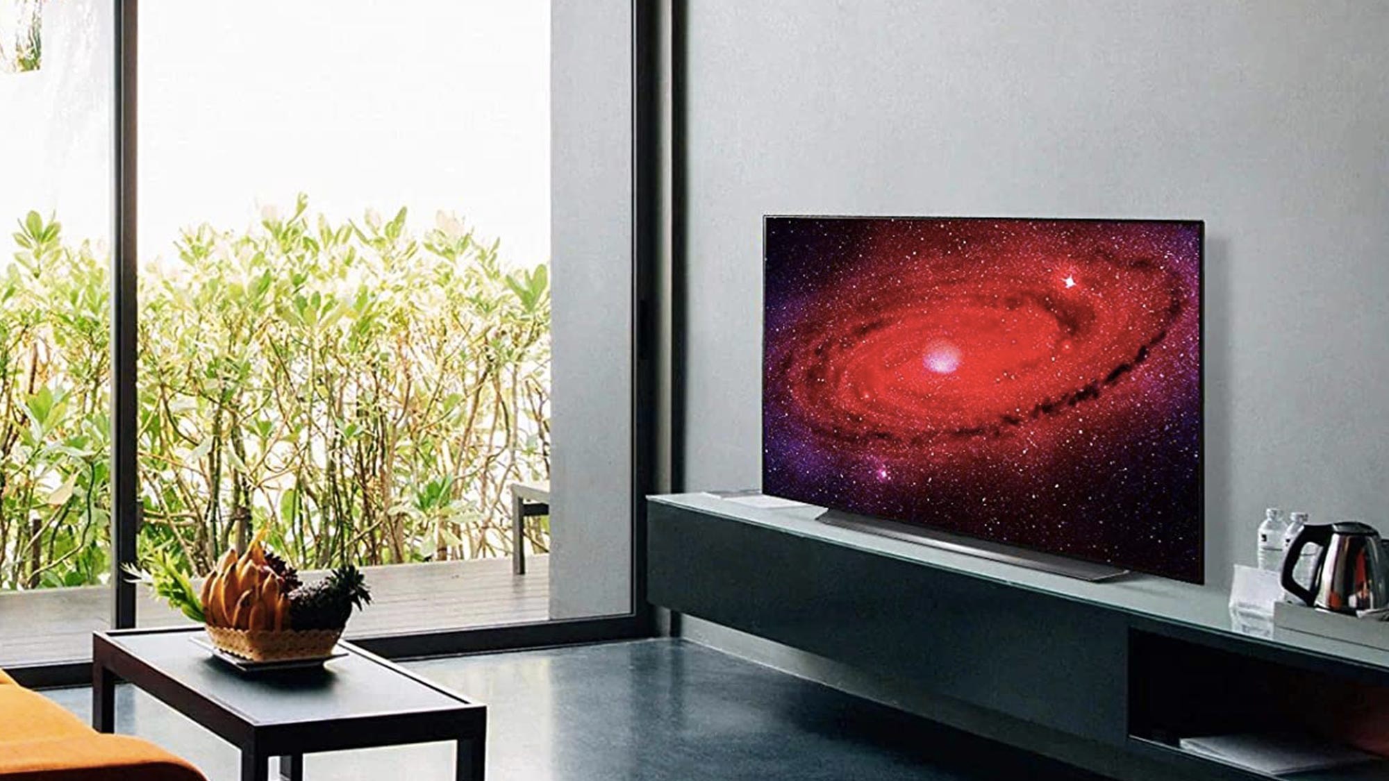 Samsung plans to break into the OLED TV segment, but not everything goes so smoothly