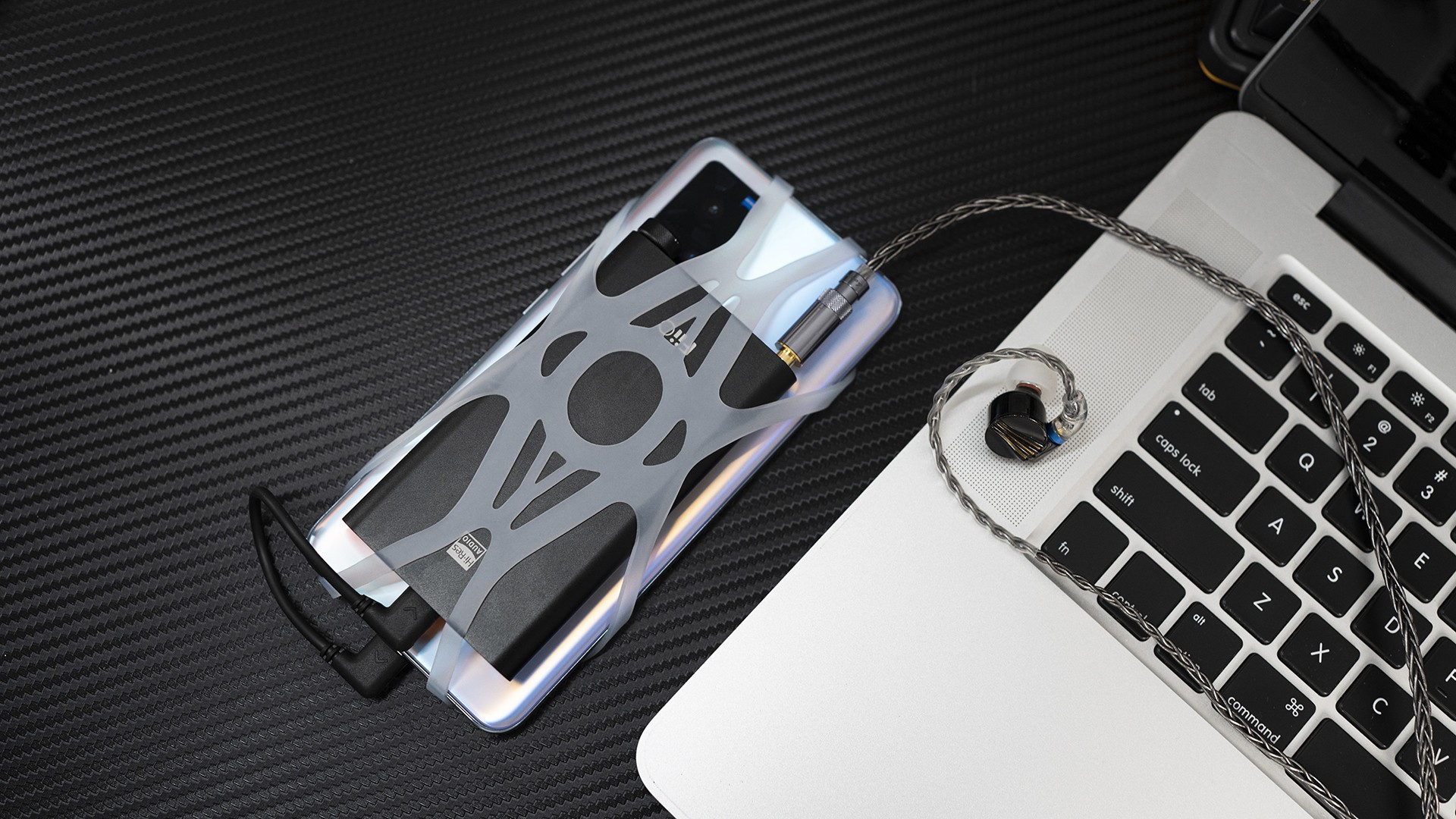 FiiO Q3 MQA - THX AAA DAC & Headphone Amplifier