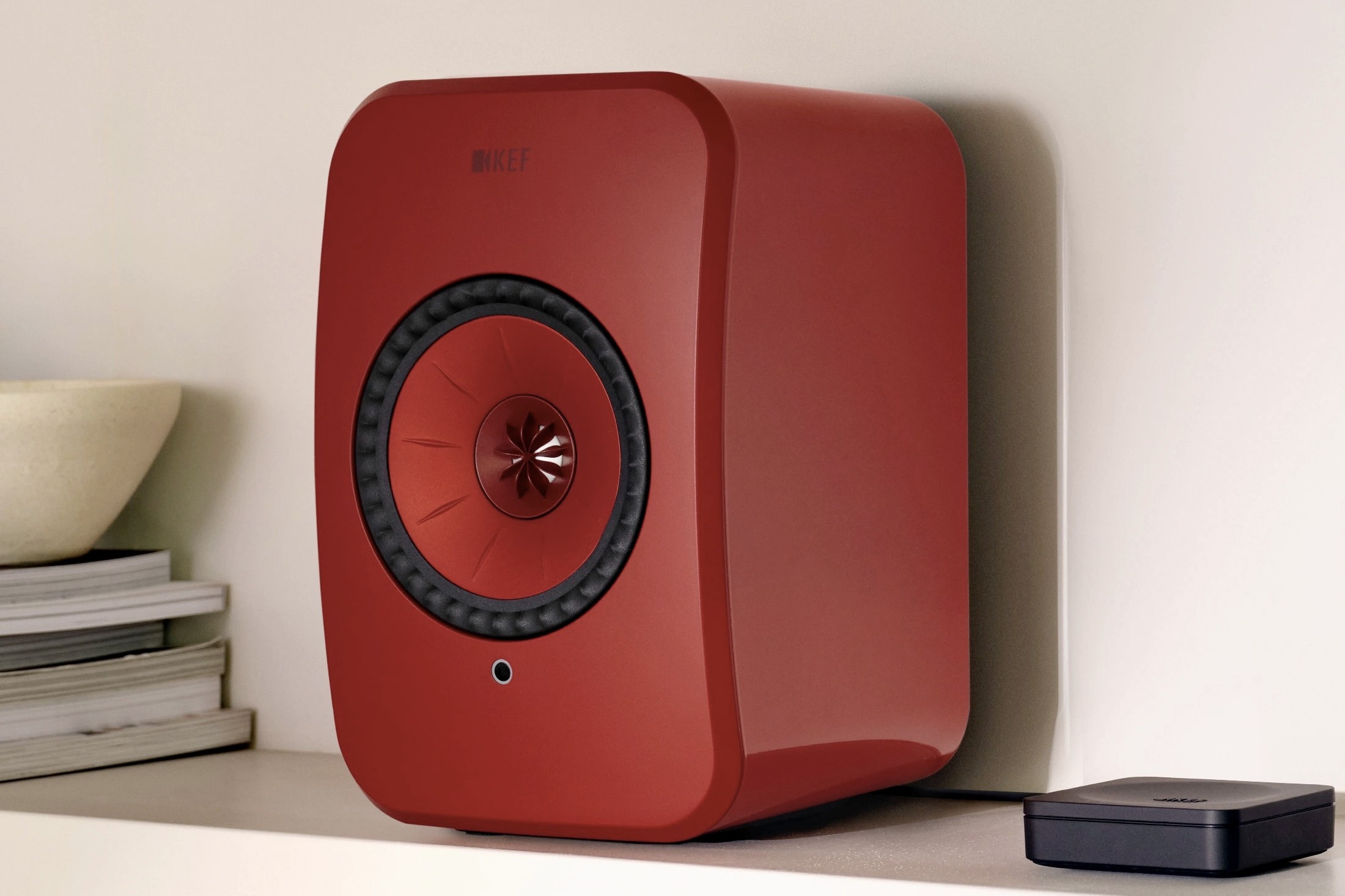 KEF LSX II - upgrade compact speakers with Hi-Fi sound