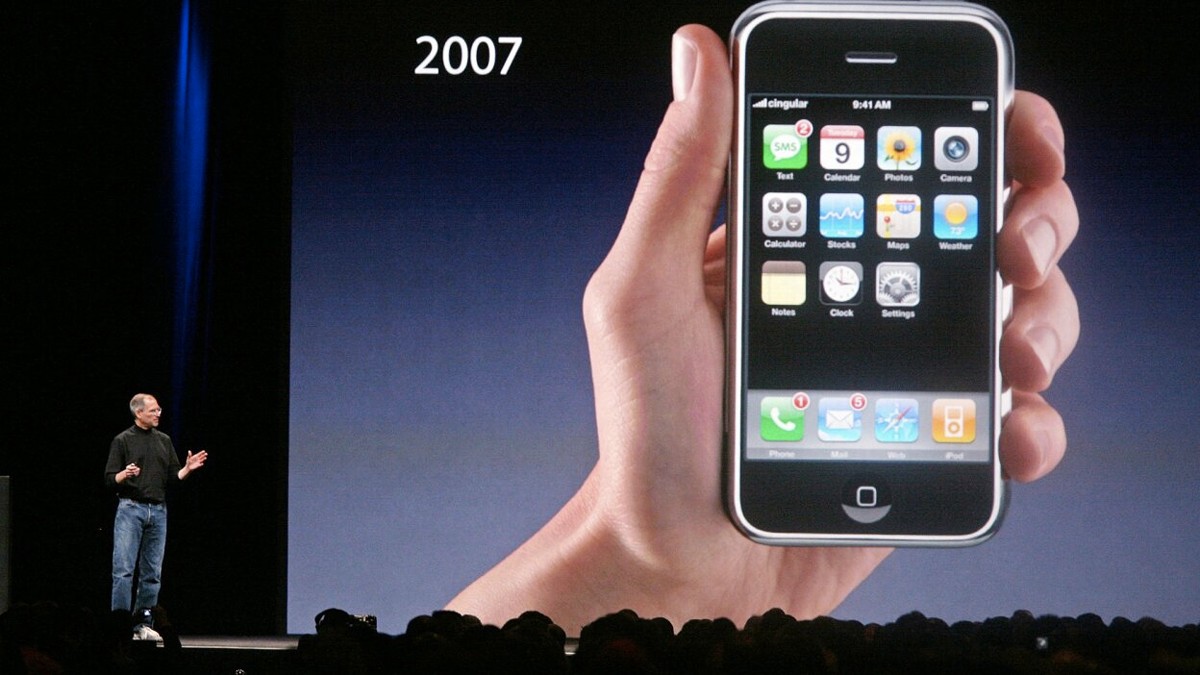 The 2007 iPhone didn't have Copy-Paste