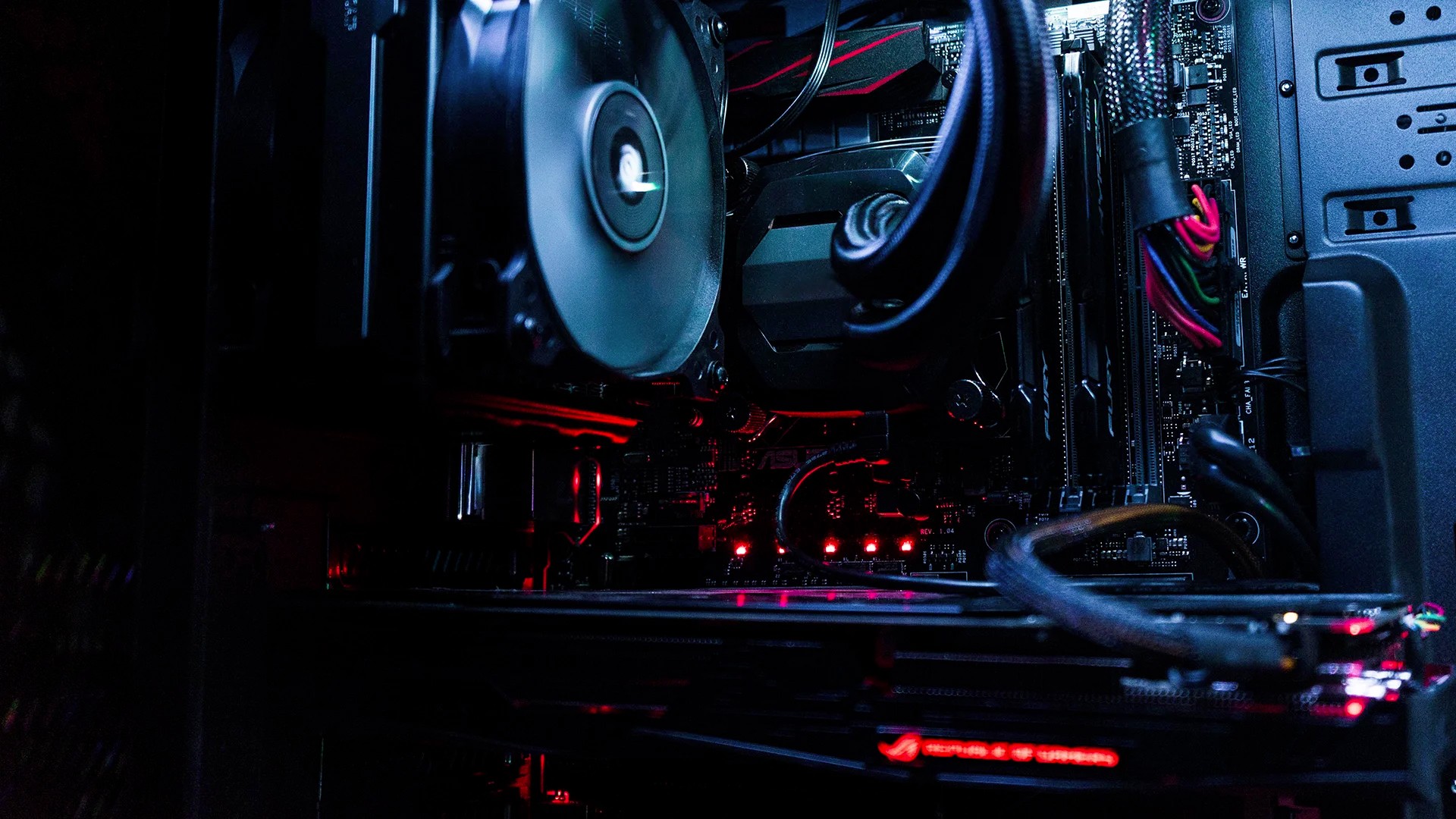 How to Build a $1000 Gaming PC