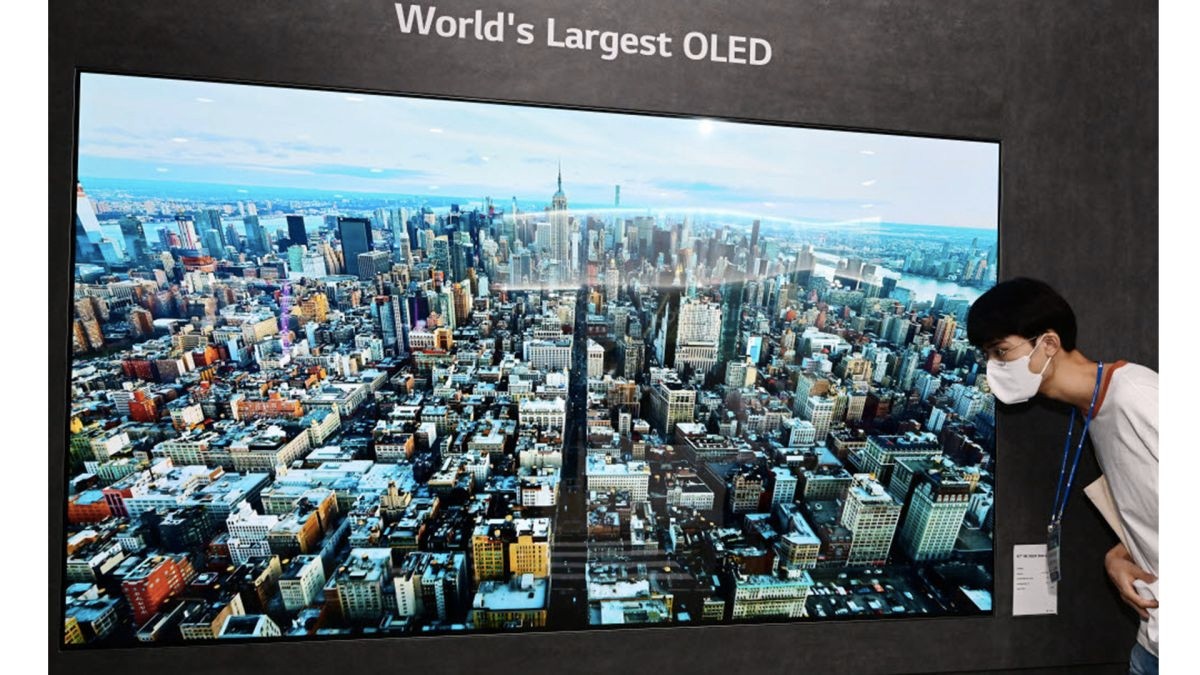 LG Display Announces Vibrating Screen 97-inch OLED TV