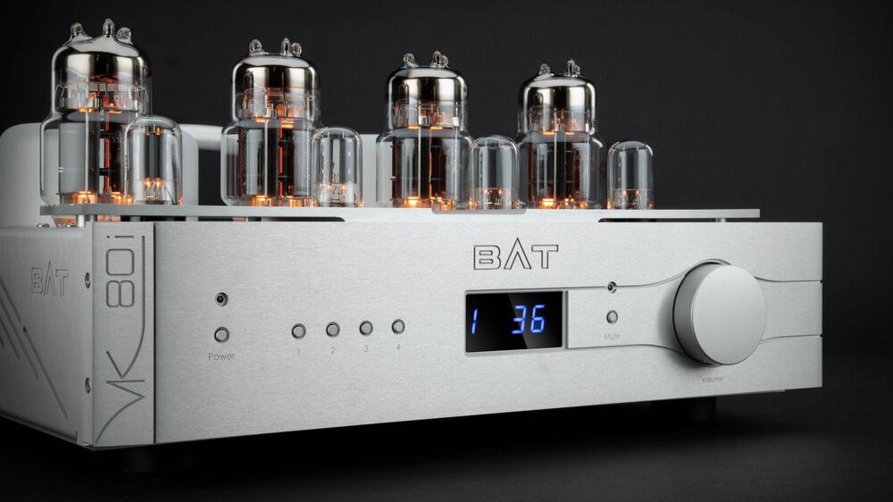 BAT VK-80i Amplifier