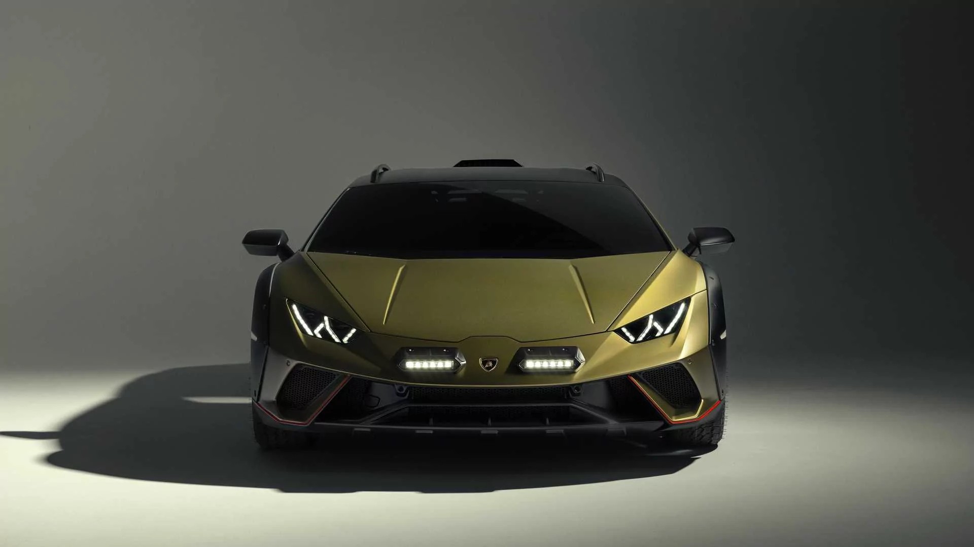 LAMBORGHINI UNVEILS OFF-ROAD VERSION OF HURACAN STERRATO SUPERCAR WITH RALLY DRIVING MODE