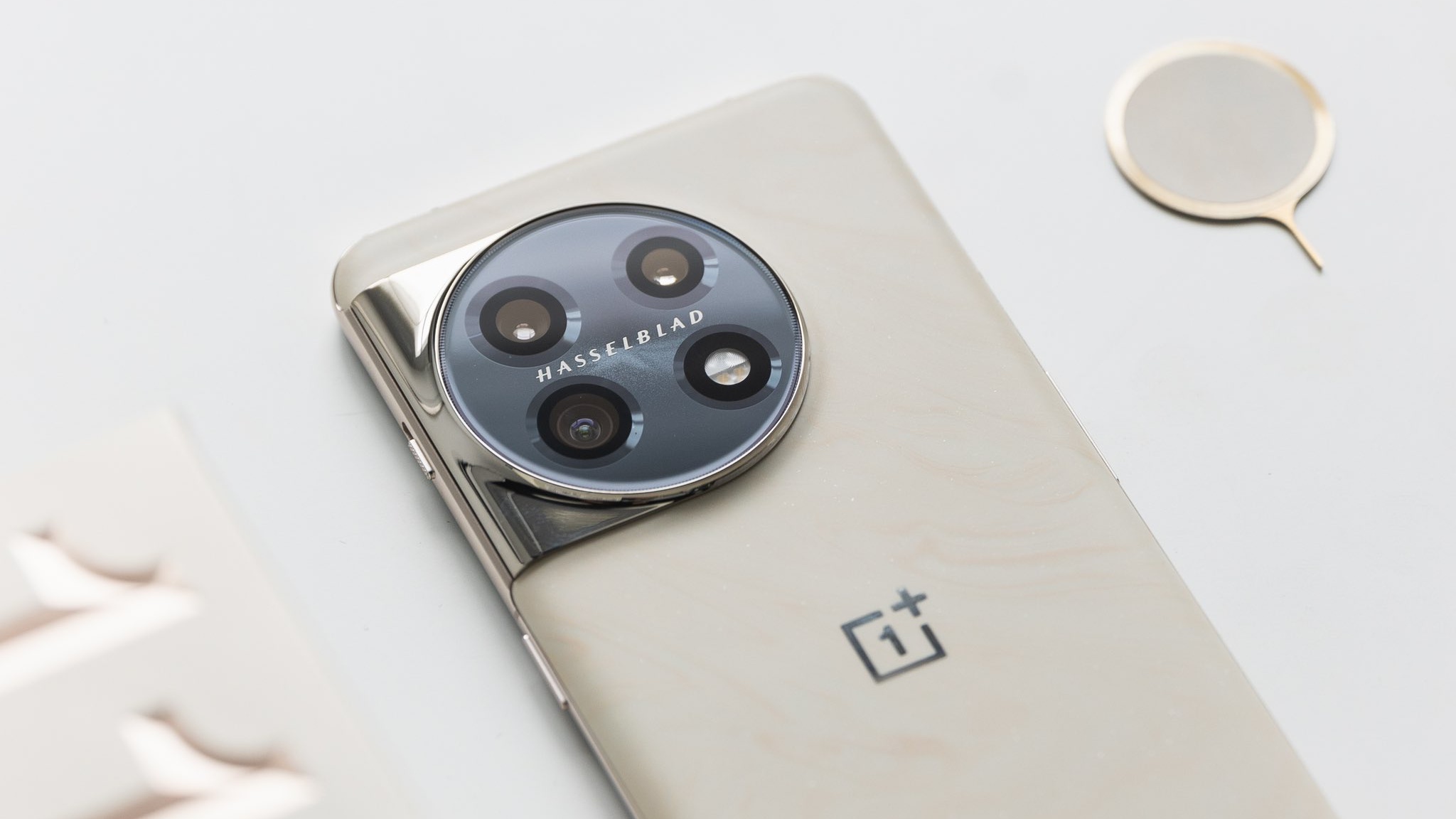 OPPO has released the most beautiful OnePlus 11