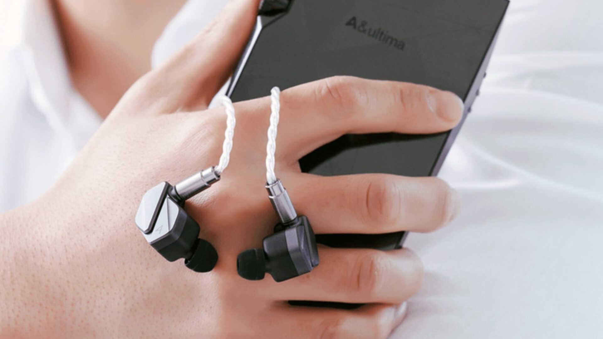 Astell&Kern AK Zero2: Upgrade of hybrid headphones - Stereoindex