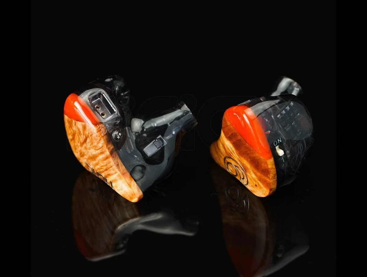 DUNU SA6 MKII: 2. Gen reinforcing in-ear headphones