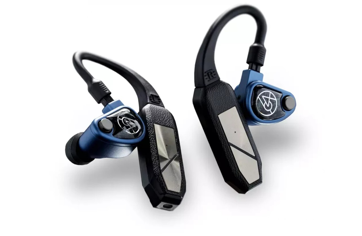 iFi Audio GO pod