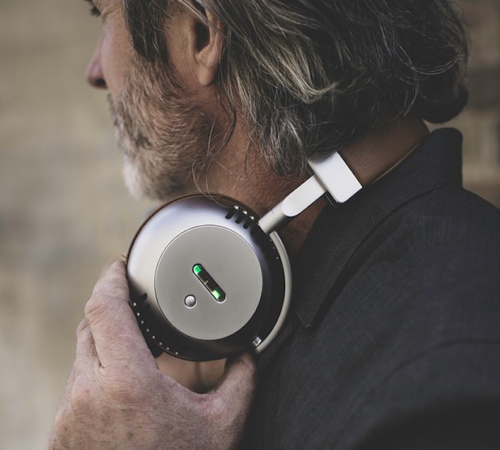 Écoute - wireless headphones with tube amplifier