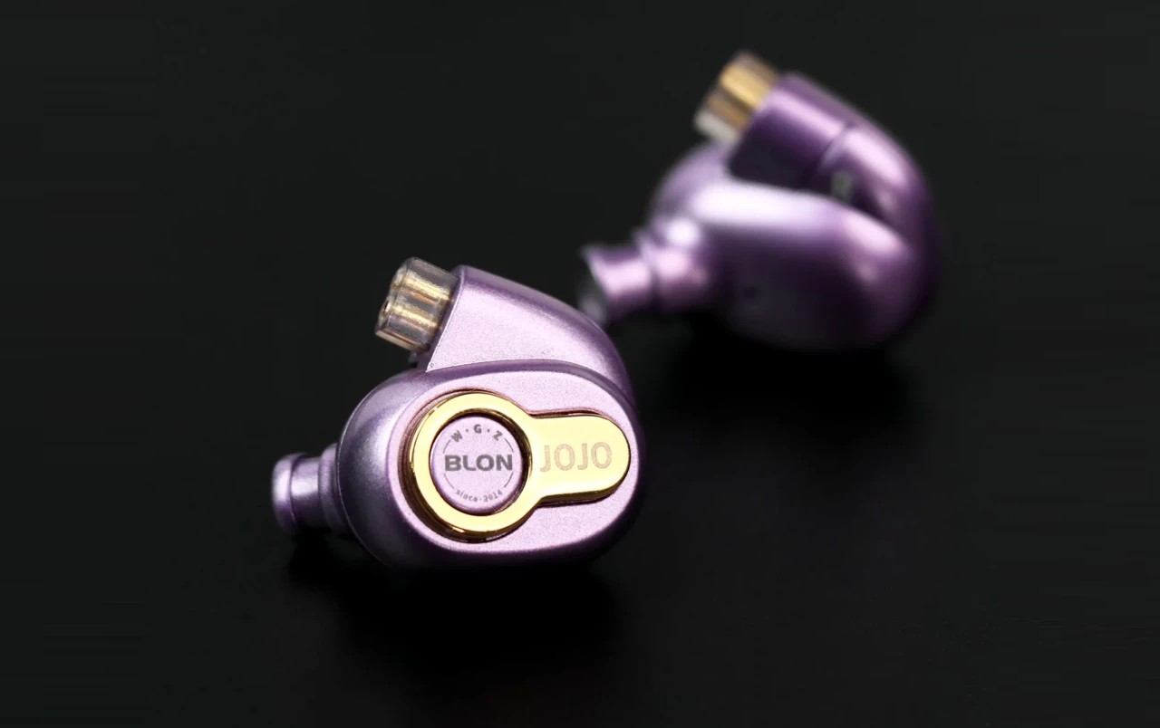BLON x Z Jojo - dynamic headphones in purple and gold casings