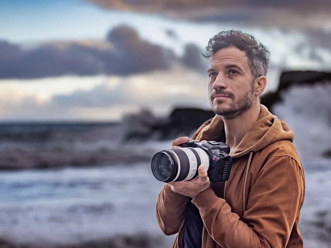 Detailed information about the model Canon EOS R5C has not yet been published.