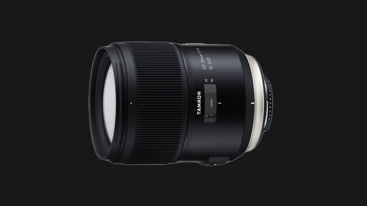 Tamron 17-50mm F/4 lens patented