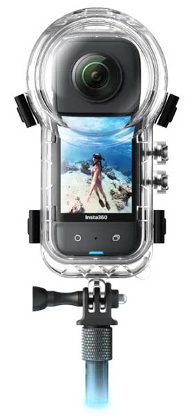 Invisible Dive with Insta360 X3 camera inside