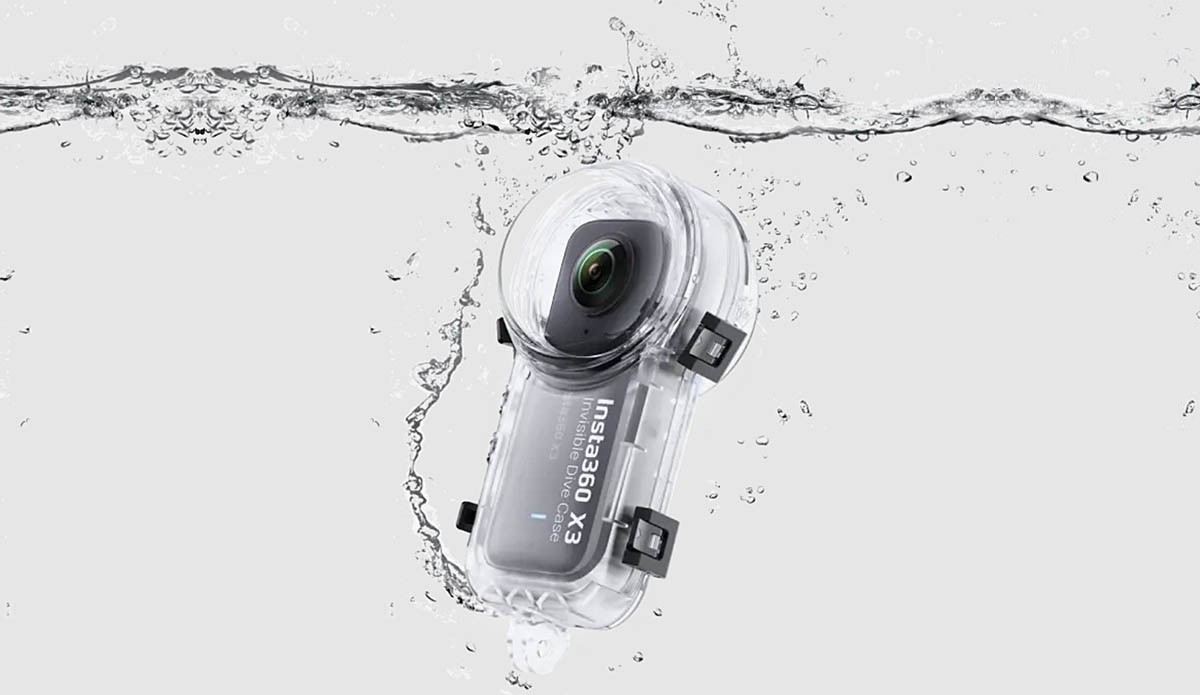 New underwater box for Insta360 X3 is completely invisible