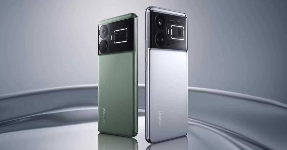 The new smartphone will come with a different amount of memory and, surprisingly, with different battery capacities