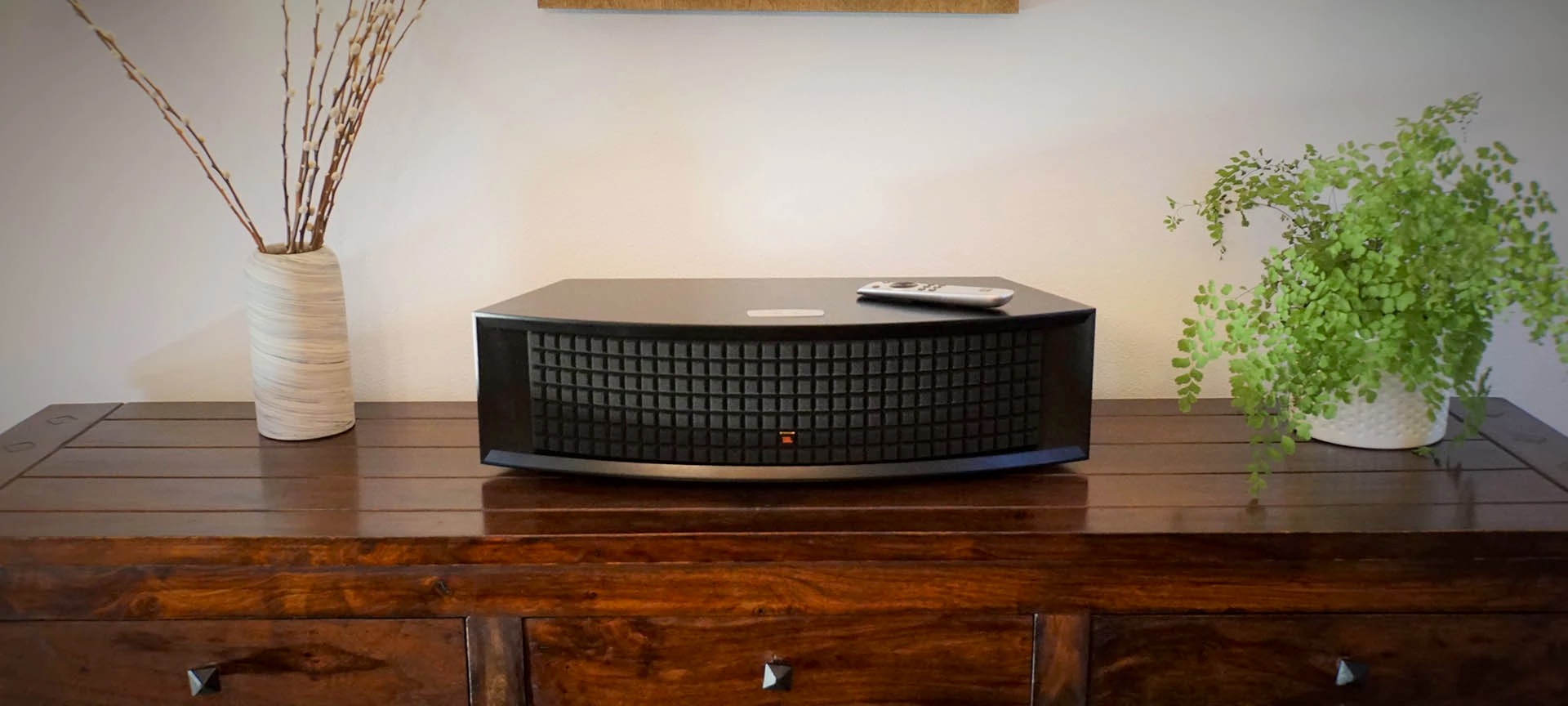 The JBL Classic series will be replenished with the L42ms