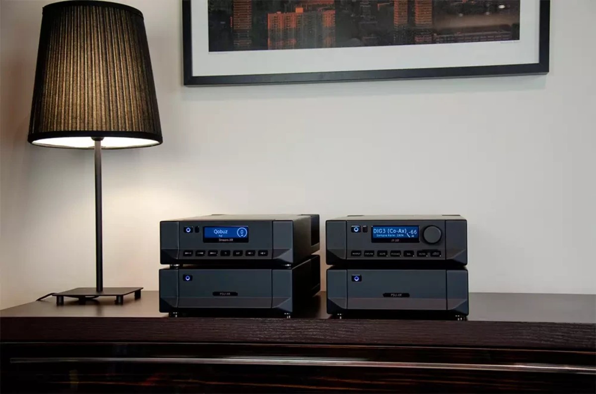 Cyrus Stream-XR and Classic Stream are BluOS network streamers with MQA and Roon support