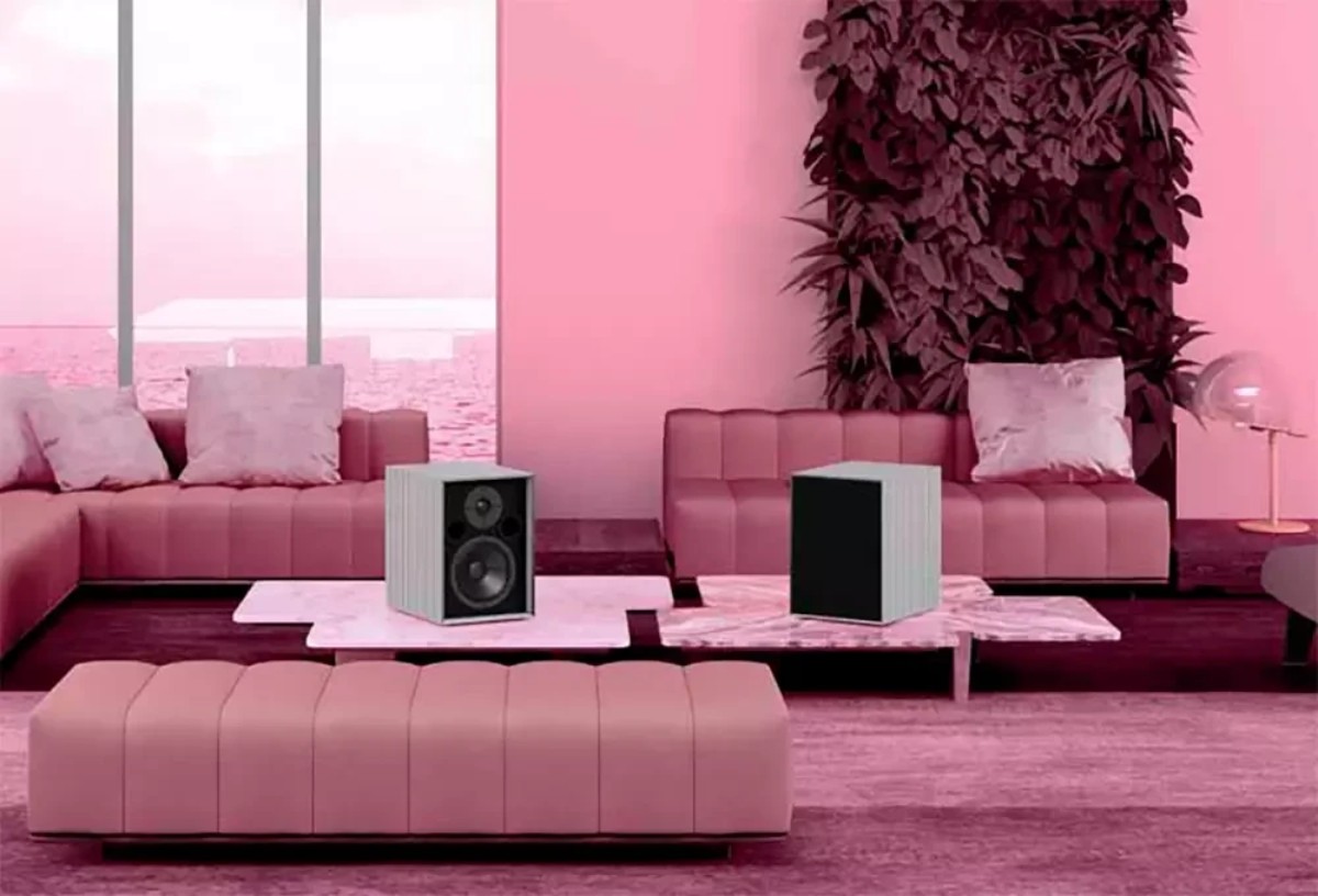 Goldmund Melos – compact bookshelf monitors from Switzerland