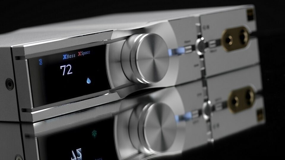 iFi NEO iDSD 2 DAC/Headphone Amplifier: Maximum Performance in Wired/Wireless Versions