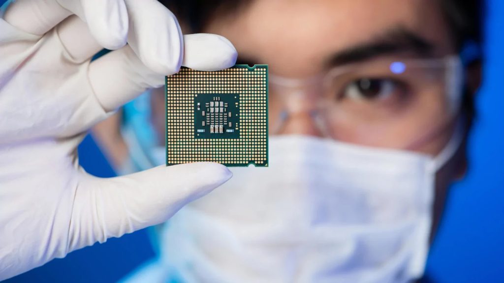 AMD INTRODUCED THE FIRST MOBILE PROCESSORS WITH COMBINED ZEN 4 AND ZEN 4C CORES