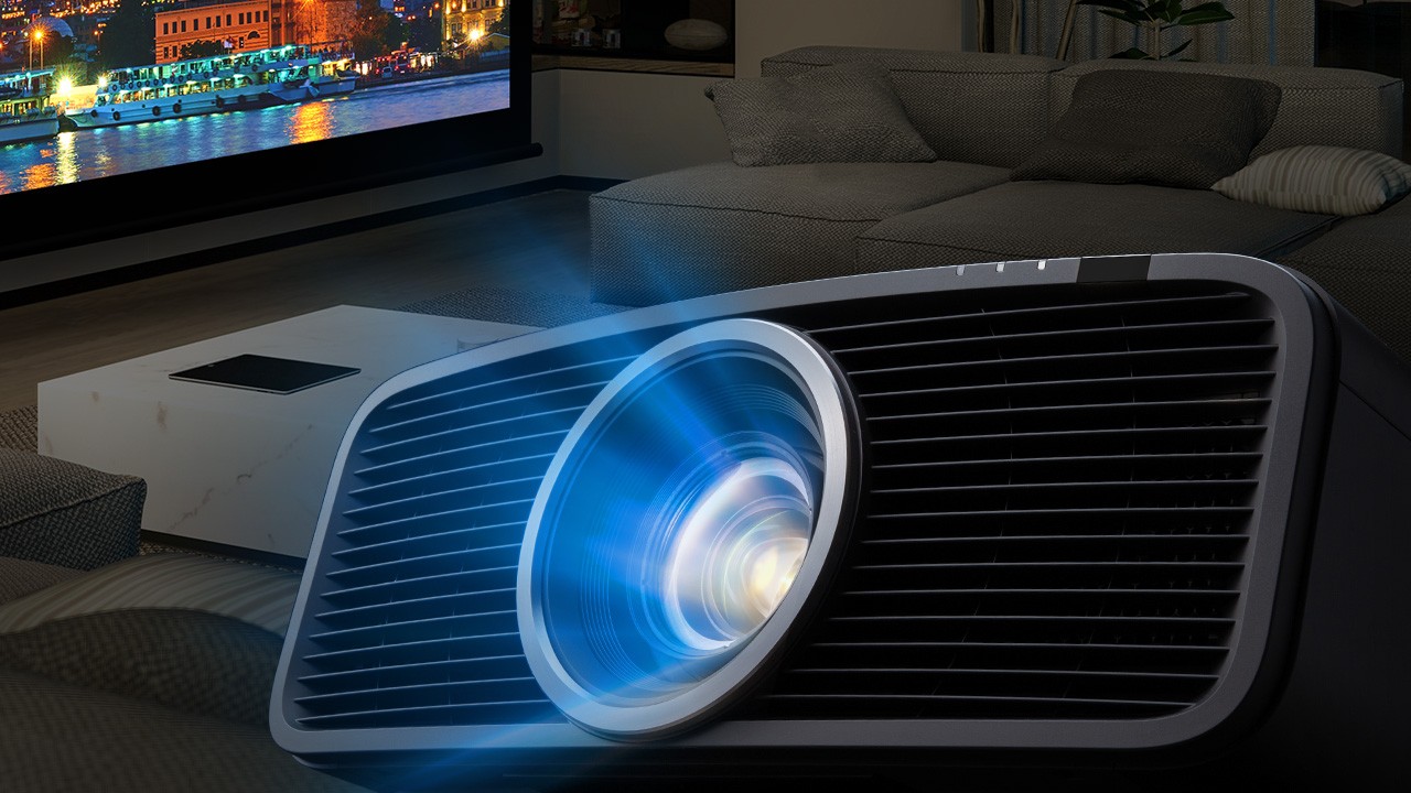 JVC DLA-NZ700 and DLA-NZ500