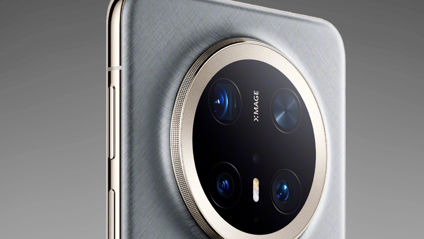 Huawei Mate 70 flagship camera phones receive 2 million pre-orders