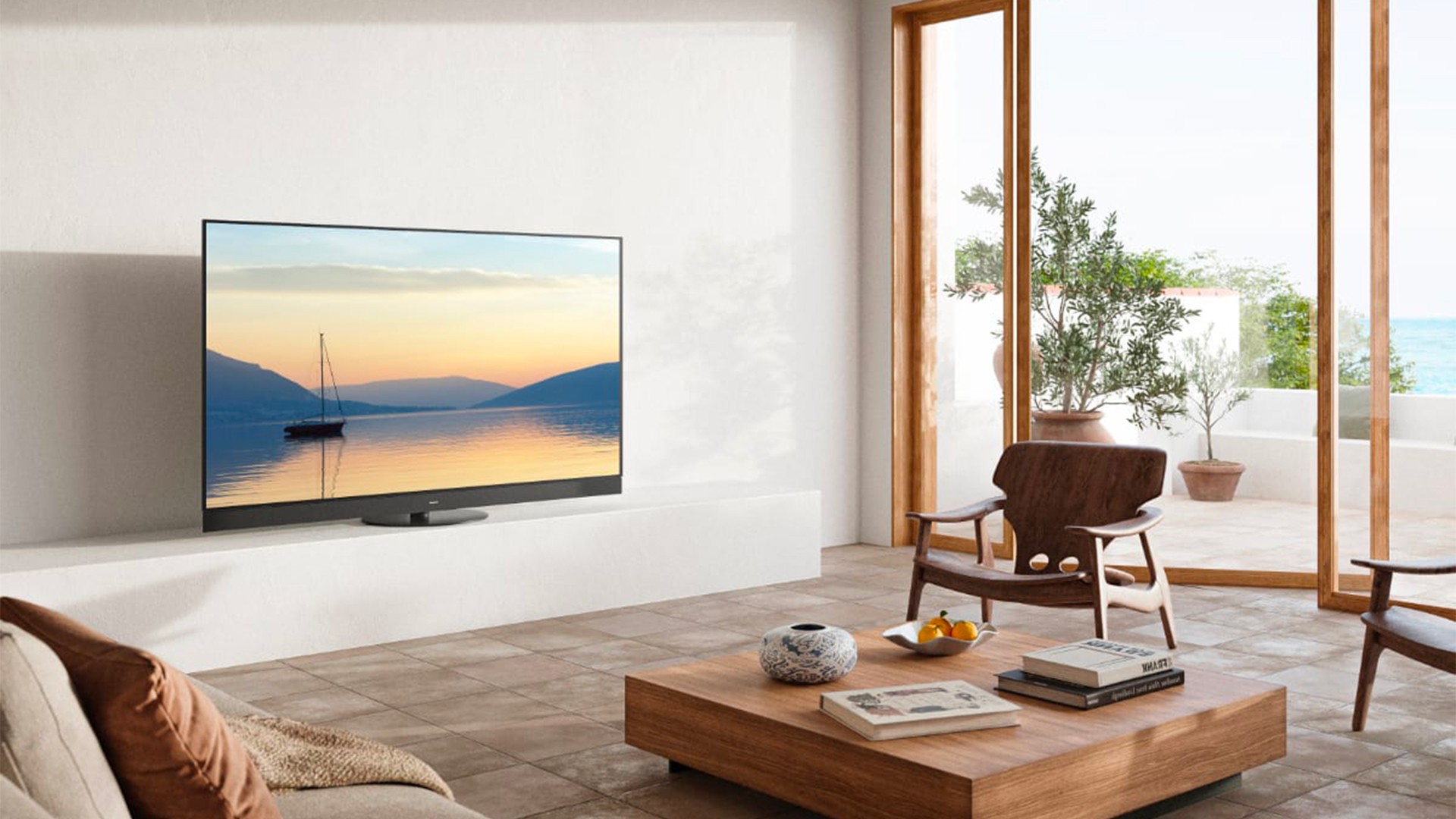 Panasonic z85a has modern gaming features that make it a great option for pairing with the Xbox Series X and PS5.