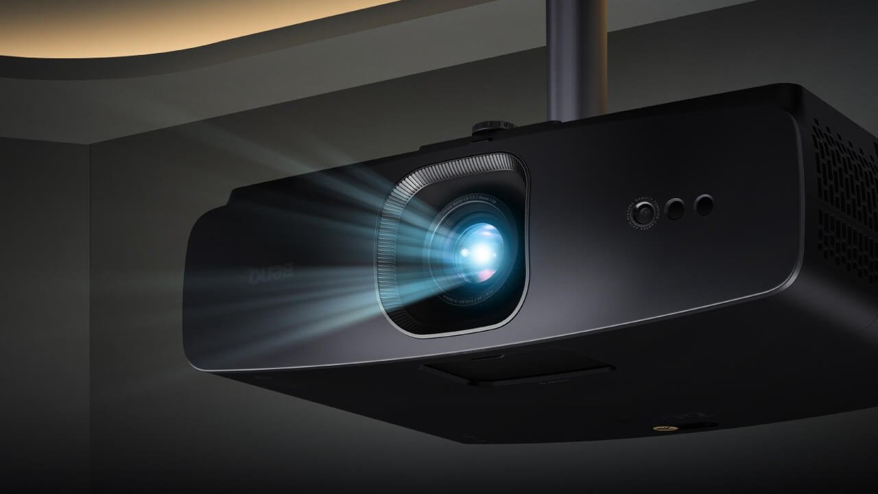 The BenQ W2720i is a new projector that uses artificial intelligence