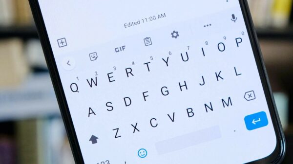 Gboard on Android now has an undo button, but it’s located in a pretty odd spot