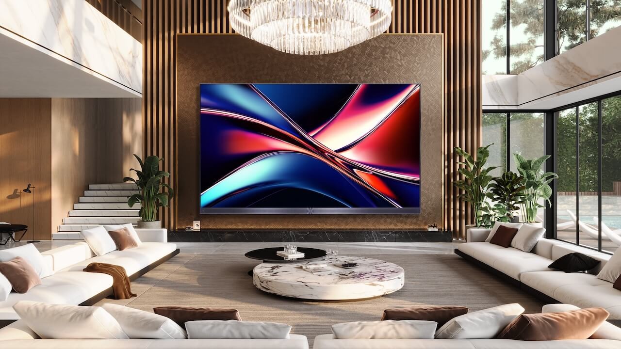 Hisense 136 MX MicroLED TV