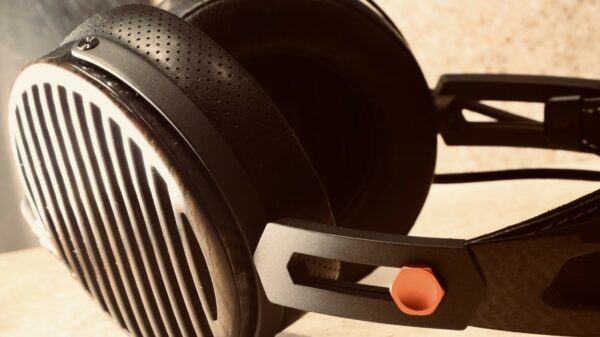 FiiO FT7: A High-End Audio Marvel Debuts at Bristol HiFi Show