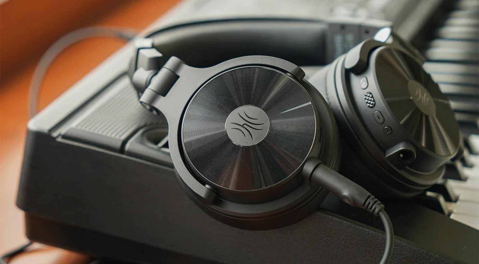 OneOdio Studio Max 1