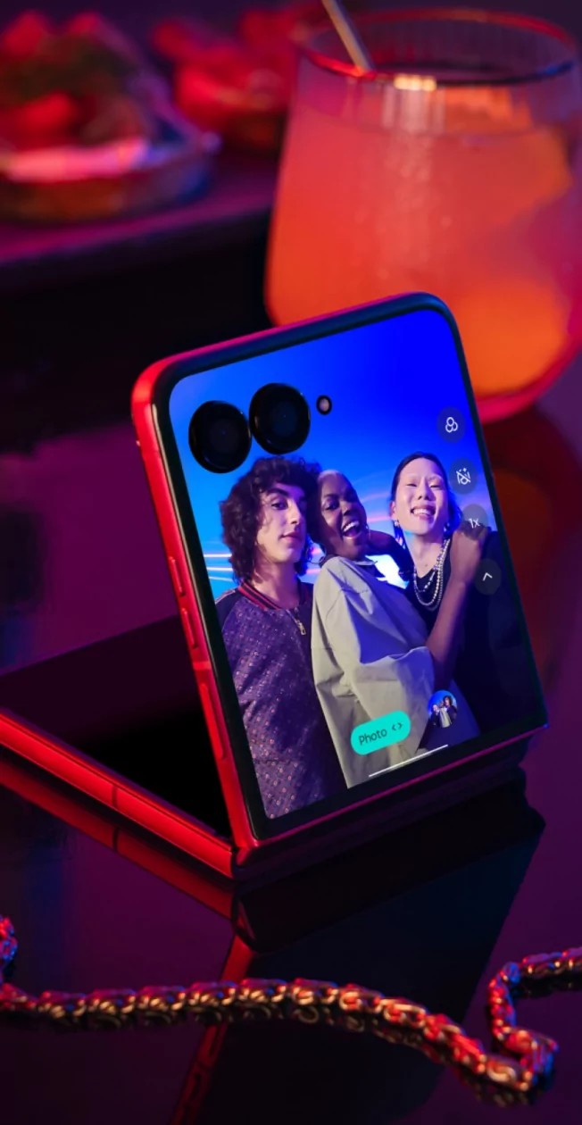 The Moto Razr 60 has all the features to become a real hit, especially among the brand's fans.