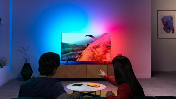 WiZ HDMI Sync Box: Affordable Ambilight Experience Without the Premium Price