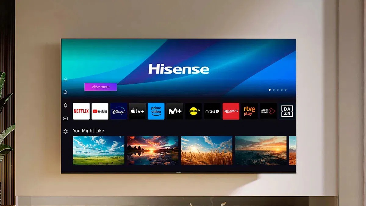 The massive Hisense 75U8NQ display covers around 95% of the front panel, delivering an amazing cinematic experience.