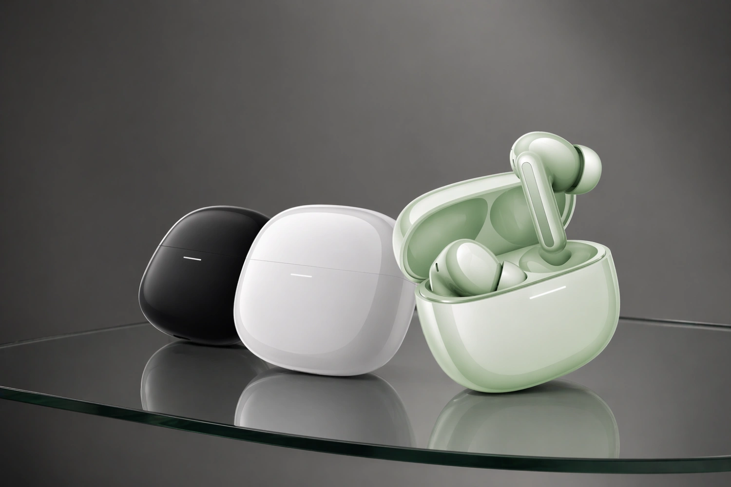 Affordable doesn’t mean basic. REDMI Buds 8 deliver LHDC 5.0, 50 dB ANC, AI call clarity, and up to 44 hours of battery—features rarely seen at this price.